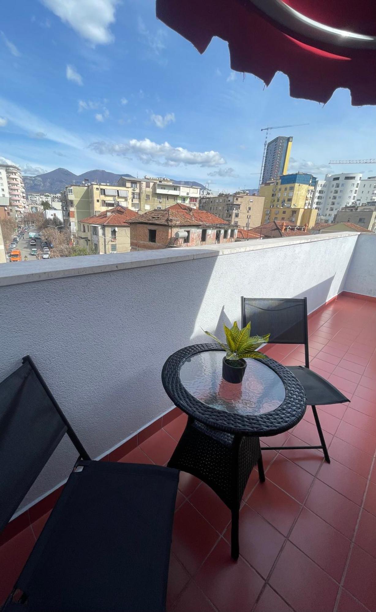 Pog Apartments Tirana Exterior photo